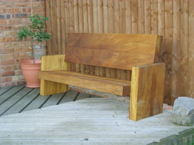 Rescued attachment bench small.JPG